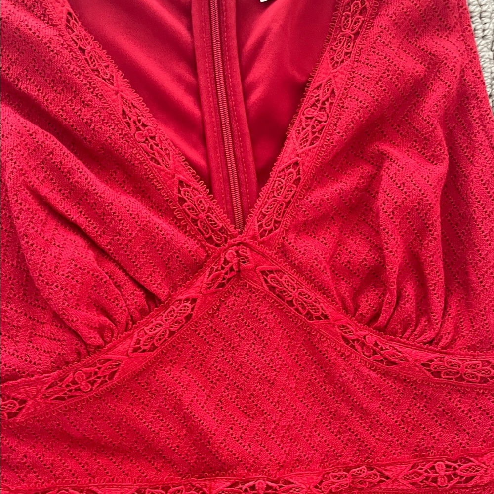 Red Ruffled mini Dress - Picture 4 of 7